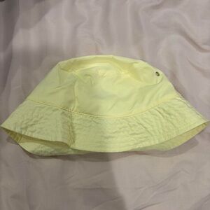 David and Young yellow bucket hat
